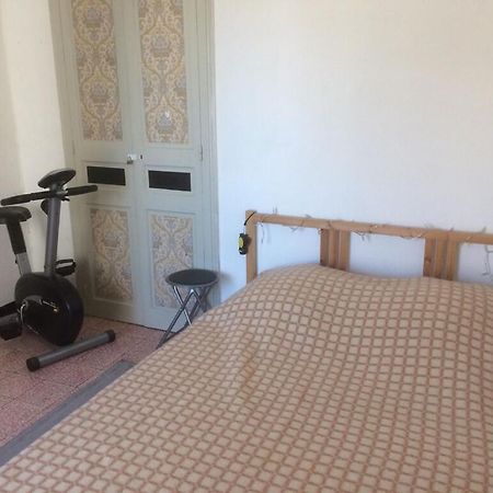 Appartement Sur Sommieres Jusqu'A 6 Personnes Dış mekan fotoğraf