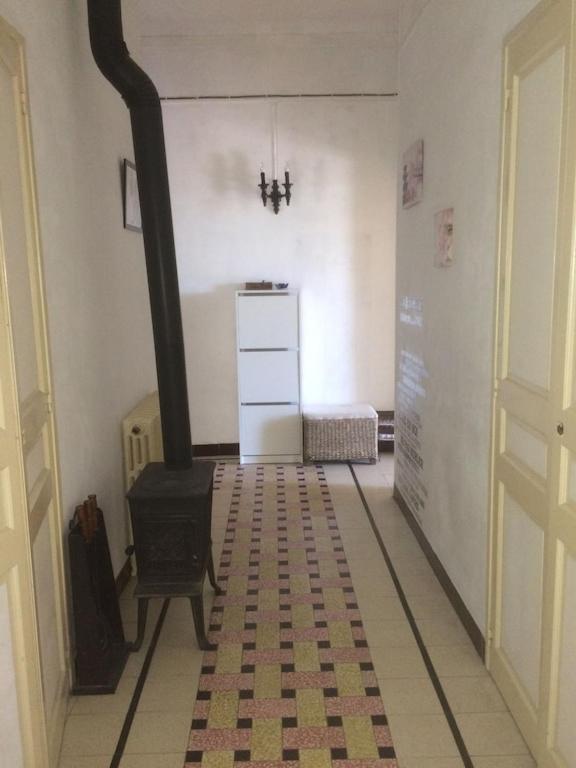 Appartement Sur Sommieres Jusqu'A 6 Personnes Dış mekan fotoğraf